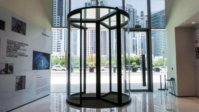 Gigant porno tomosha qiling